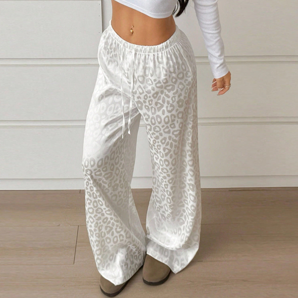 Women's white textured jacquard wide-leg pants