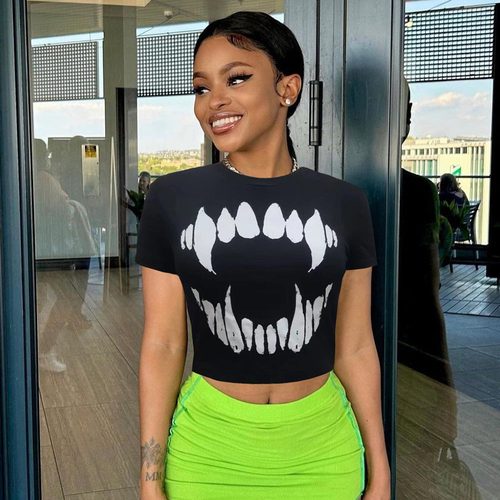 Women’s Black Graphic Print Cropped T-Shirt